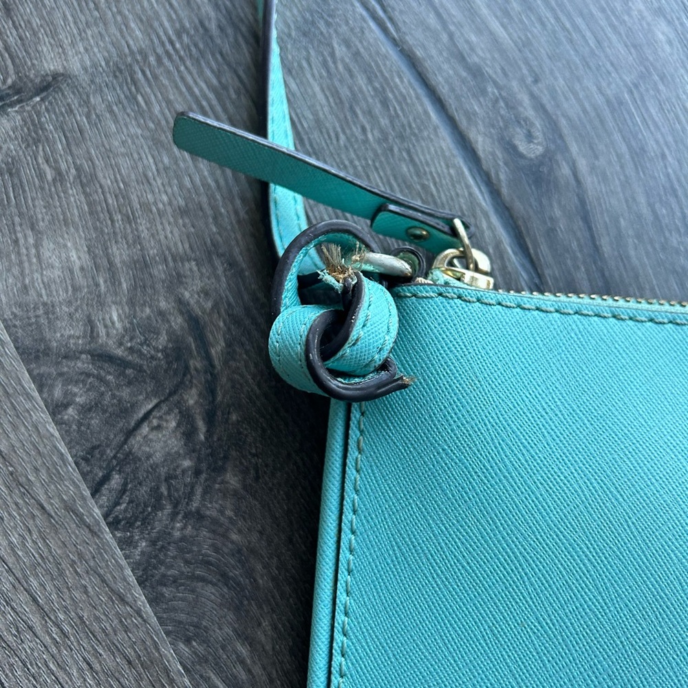 2/$70 Kate Spade ♠️ crossbody purse turquoise blue zipper long strap broken - Picture 8 of 11